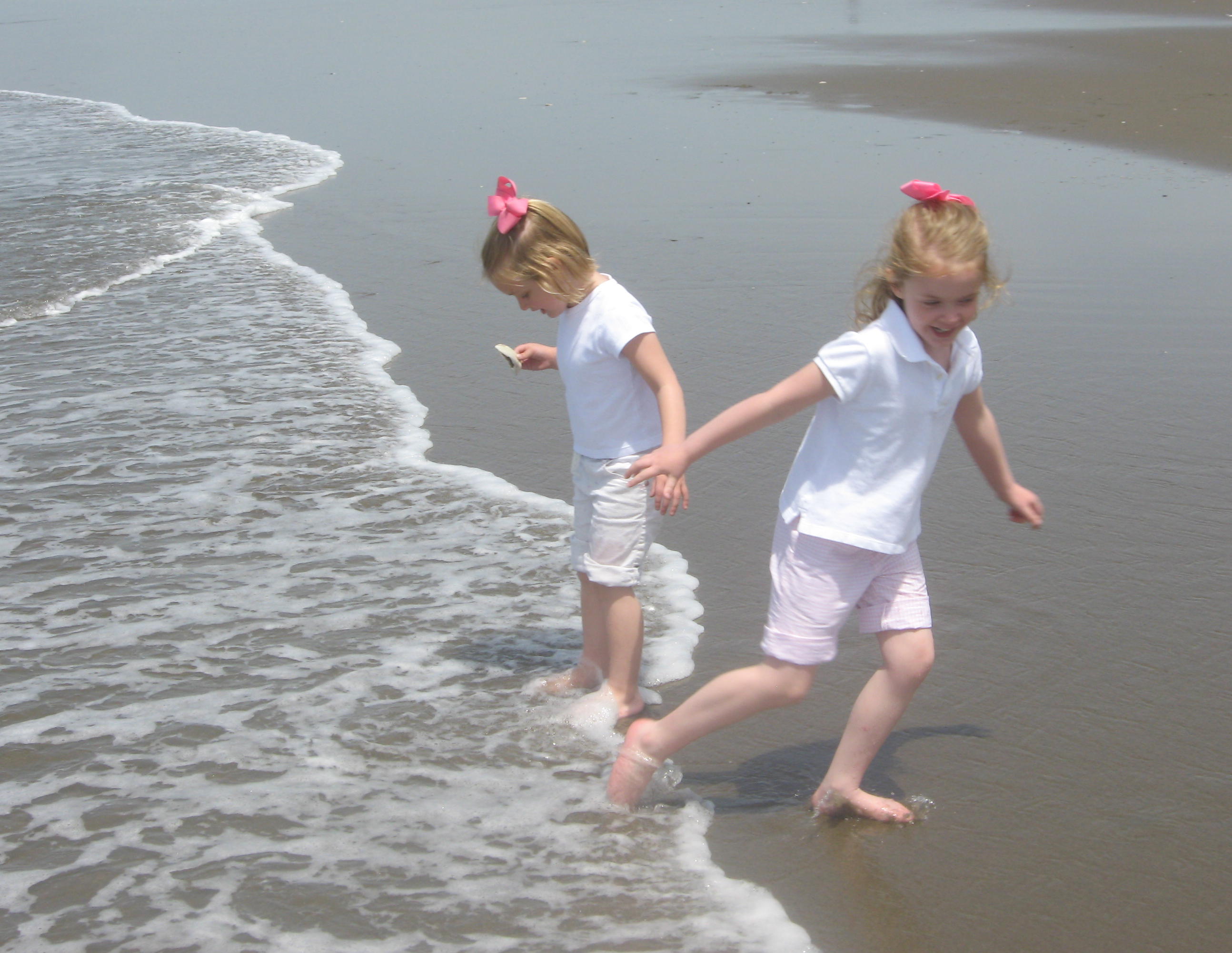 2008_05_14 San Fran JnC at beach.jpg